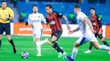 رد فعل نجم الهلال المفاجئ بعد طرد شقيقه في مواجهة الرياض